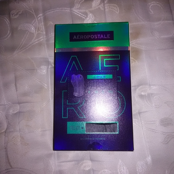 Aeropostale Men's A Shirt - Picture 2 of 2